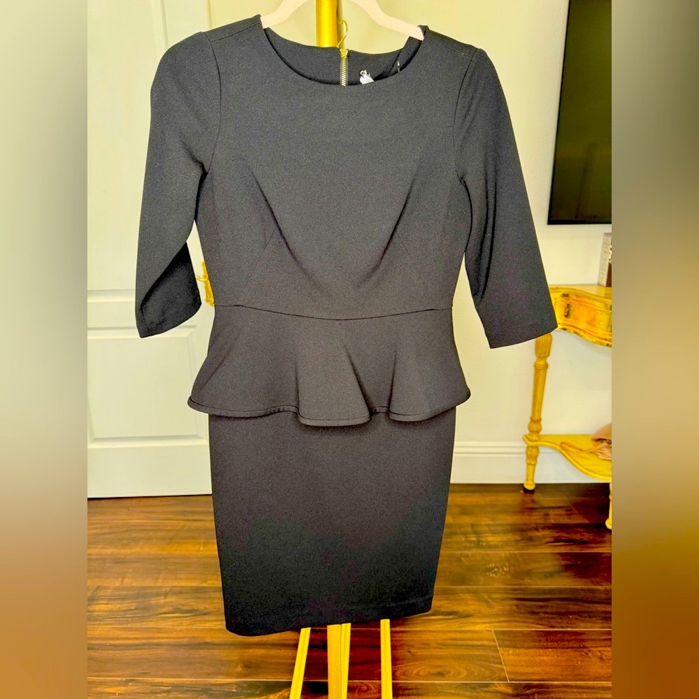 Calvin Klein Black Peplum Sheath Dress 3/4 Sleeve